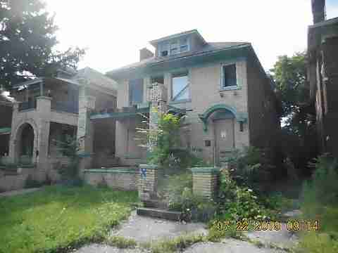 3315 Cortland (2)_m.jpg